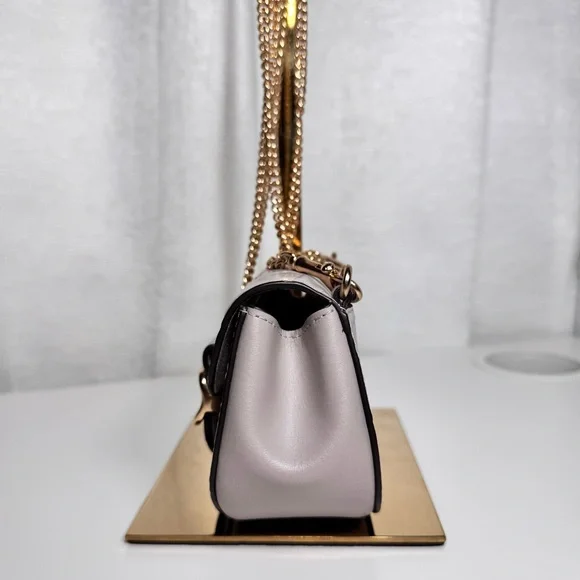 ❣️SOLD - Coach Morgan Card Case On A Chain - Picture 4 of 15